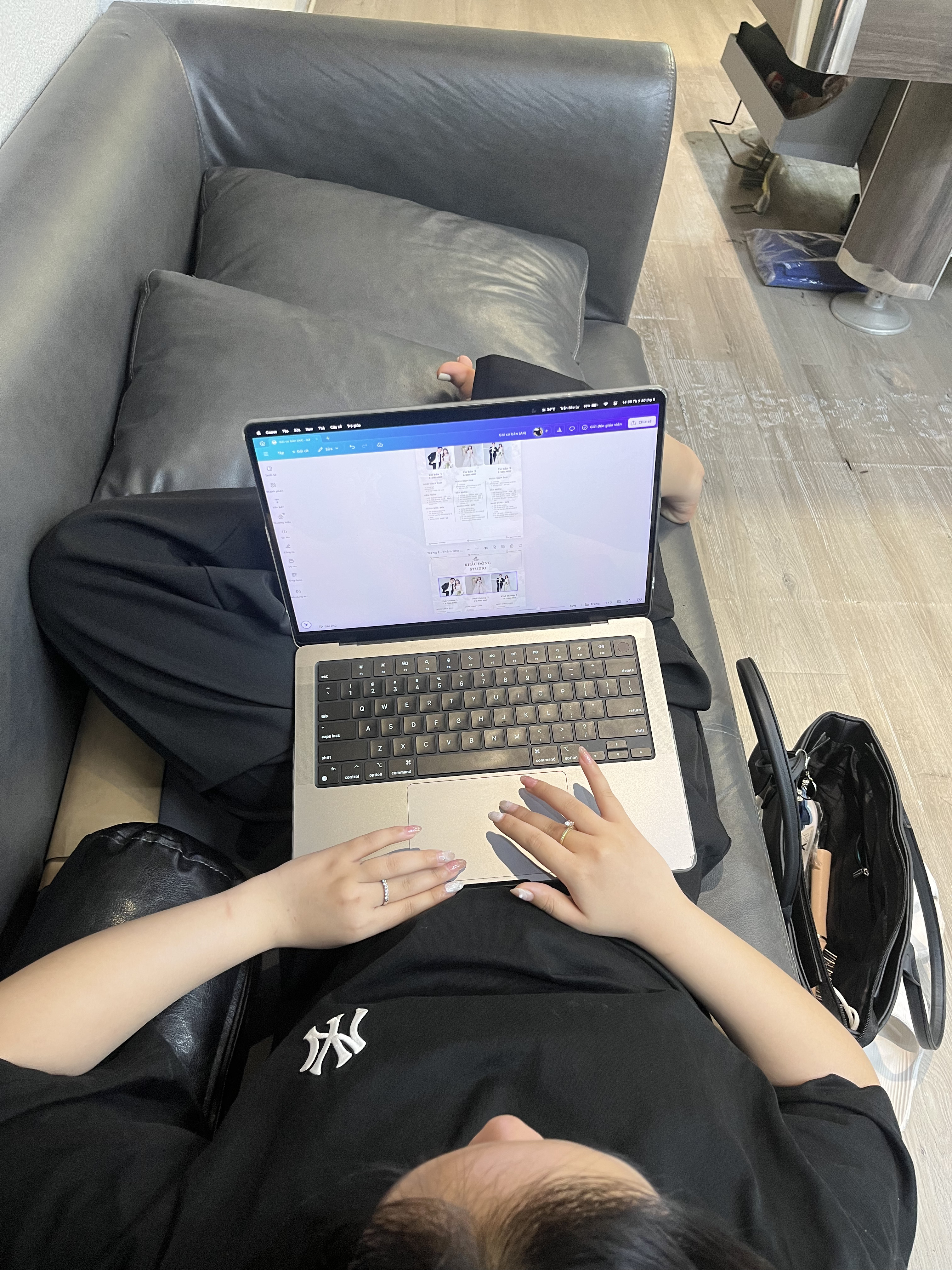 Bảo Ly trốn làm qua chỗ Tùng Phạm học